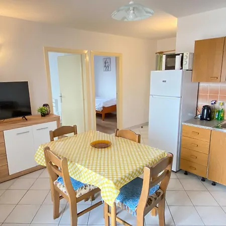 Апартаменты Nede Трогир